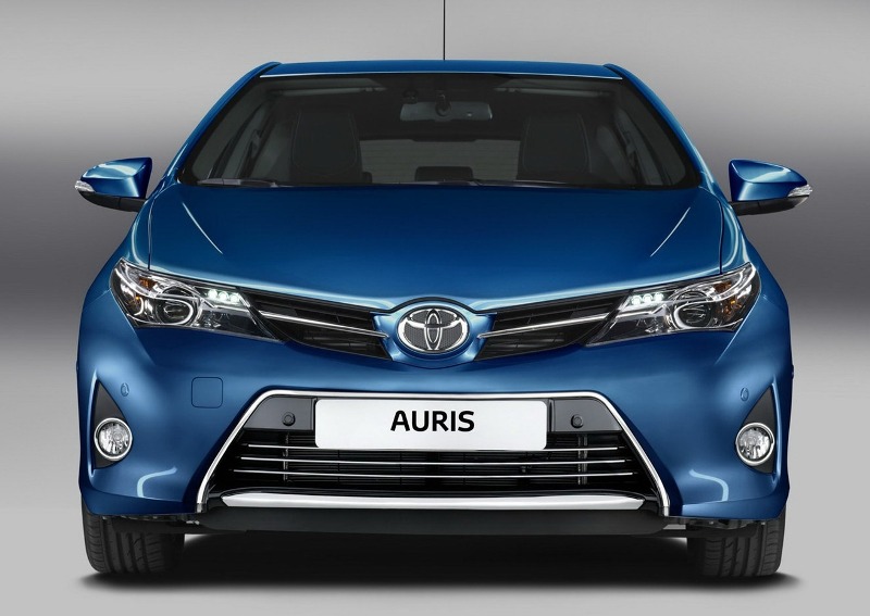 Toyota-Auris_2.jpg