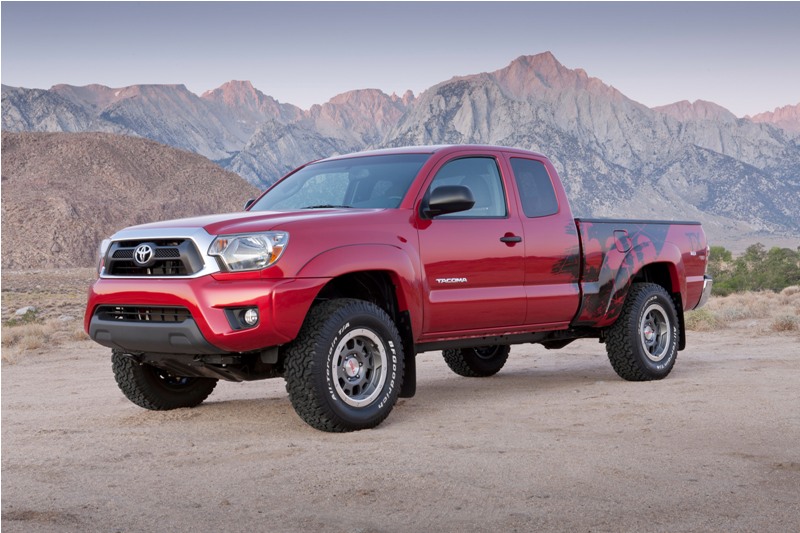 2012_Toyota_Tacoma_Baja_002.jpg